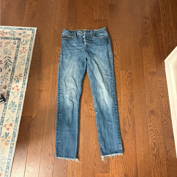 Levis Strauss Denim - Classic Women's Straight Leg Denim Jeans